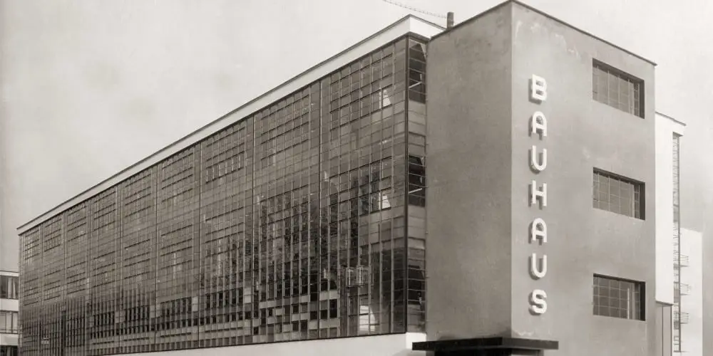 Photo du bâtiment du Bauhaus à Weimar